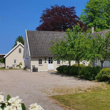 Alojamento de Acomodação e Pequeno-almoço Store Ejlstrup Odense